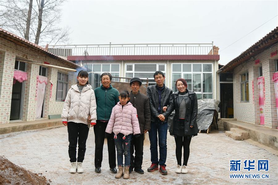 (新华全媒头条·图文互动)(5)循着习近平总书记足迹感受新时代新年味