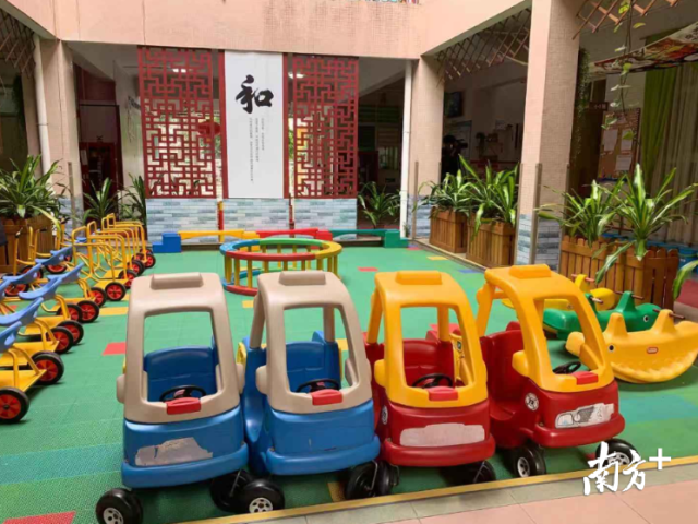经过系列改造，丹桂幼儿园的软、硬件条件有了极大的提升。