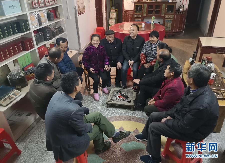 (新华全媒头条·图文互动)(8)循着习近平总书记足迹感受新时代新年味