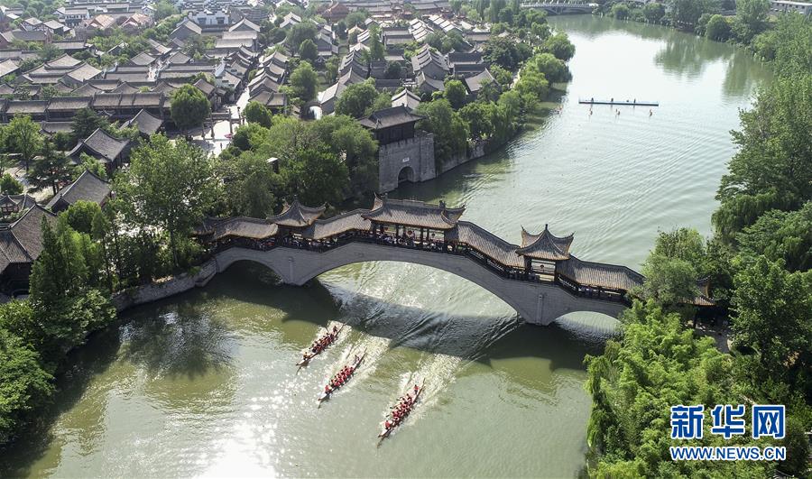 (新华全媒头条·图文互动)(1)文明之光照亮复兴之路——以习近平同志为核心的党中央关心文化和自然遗产保护工作纪实