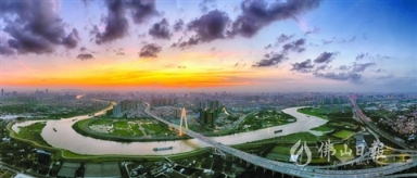 《璀璨三龙湾》 梁斌(入选奖)