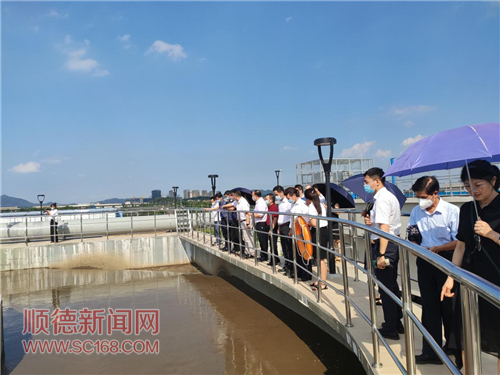 033ea622fceb4e8b8673ddd68add80a9.jpg