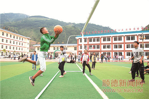 1fb2d83ed00d42ff85bfd34f4d579a10.jpg