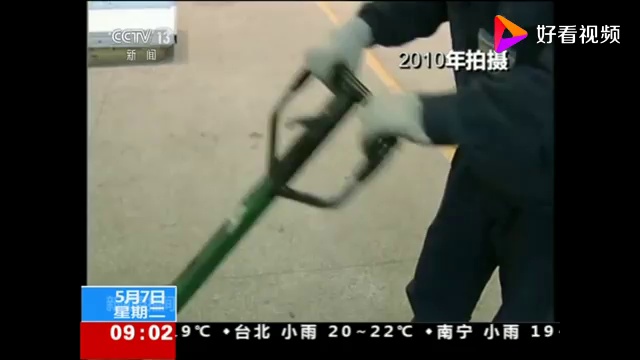 新老农民工观念变化大 农民工老温见证十年政策变化