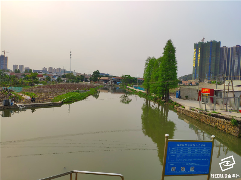 2e455a88cb914178ae70609f0c4e0bfa.jpg