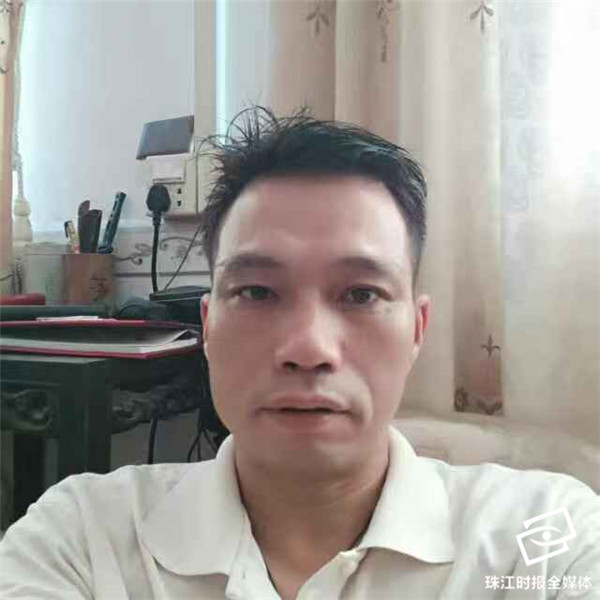 33c5feb03af74f92971ecd3d343ac6de.jpg