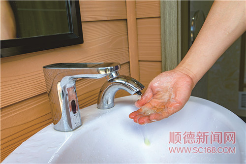 3a0ef5bd72054e5a978ea44ada5aeac5.jpg
