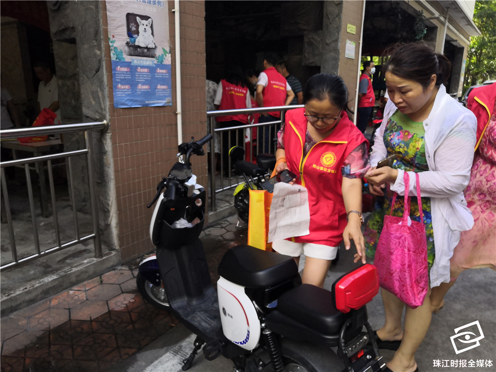 67d26c57cef842278ead406678160cca.jpg
