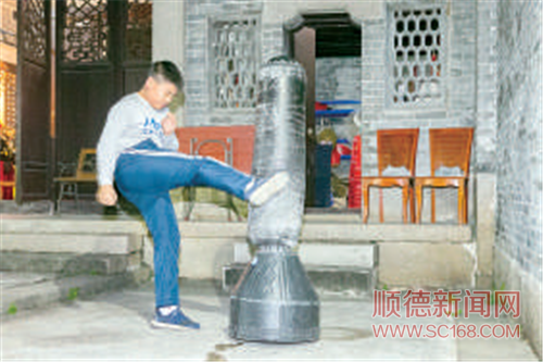 67d77ae215ac400c8fe0af729ae8b35b.png