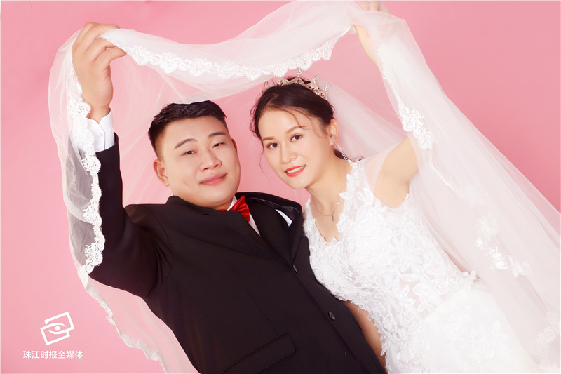 756cec022ff84d169de0b793a17c4ef2.jpg