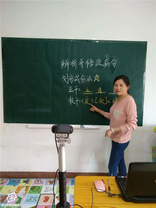 85b3e1ada1864581bbe41dc041cfae3e.jpg