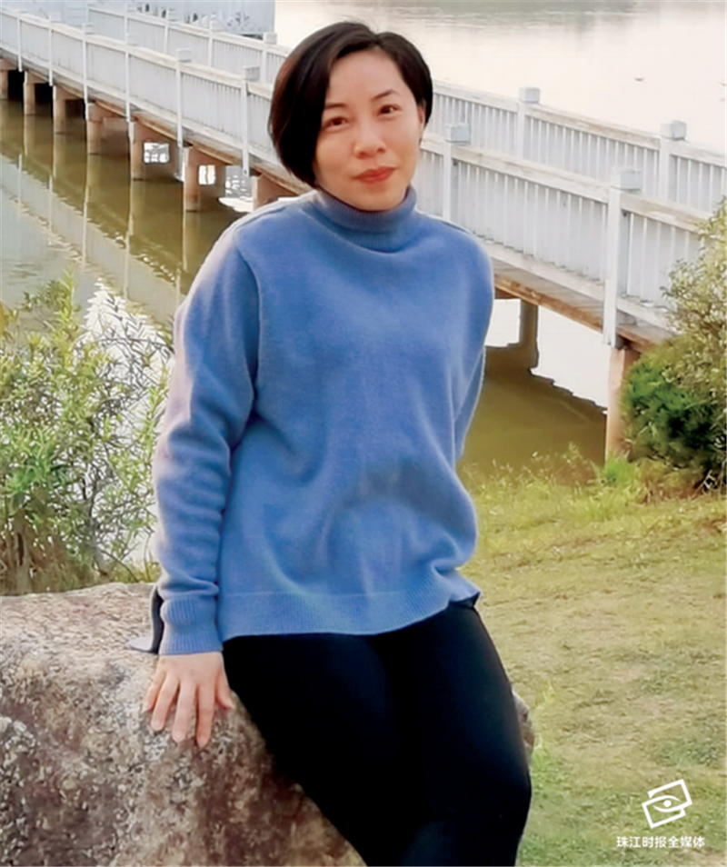 899ff896d6c049419be6d9b87a1ed32a.png