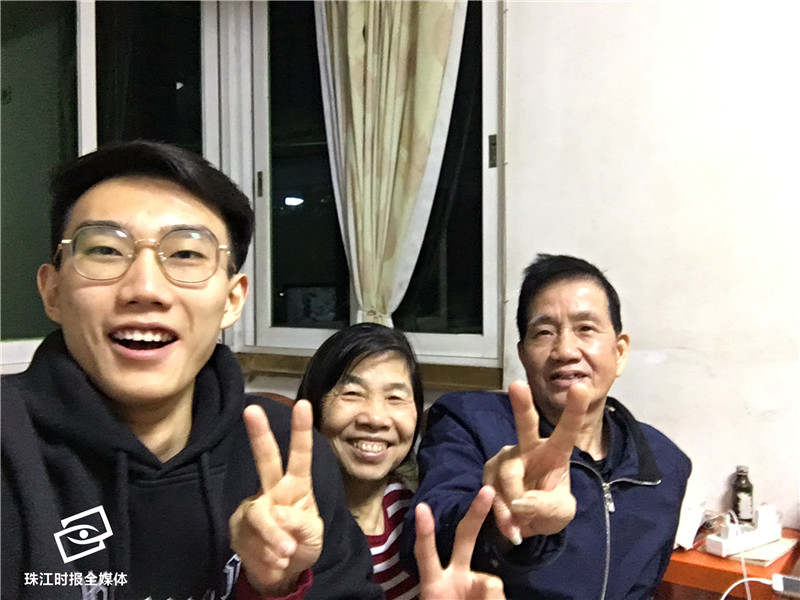 9e3dbdf775ee46fab6c463631bb37200.jpg