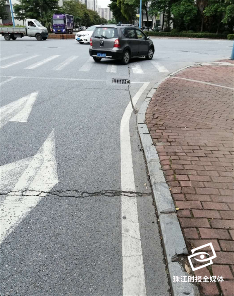 9ebdf3050e1942d39f1da395cff319bf.png