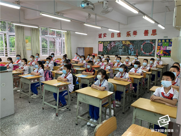 9ed57396878949288d1fdc7cc375aca2.jpg
