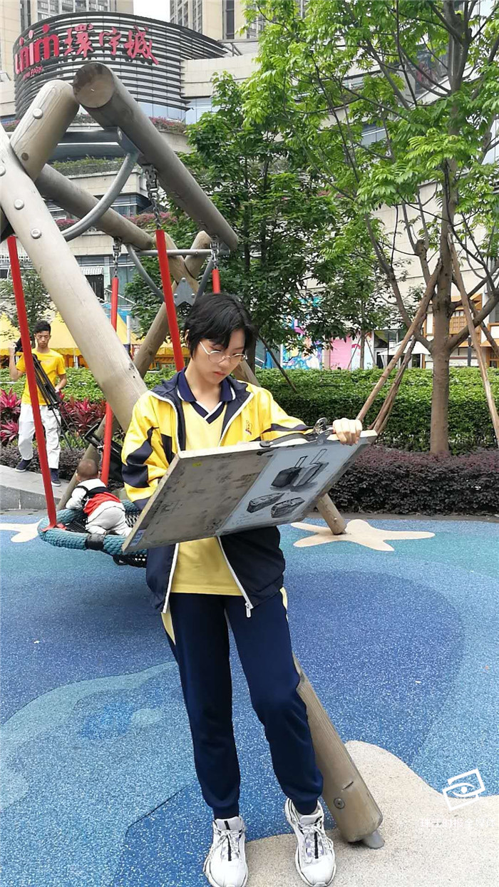 a6ad331f64434d25b152287294e21e6e.jpg