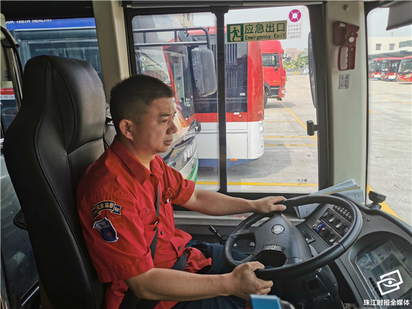 aa9d201fe1e14eb58bc84ec334a889f6.jpg