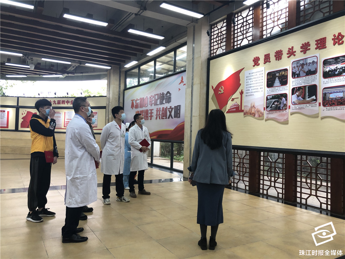 acef21d3529c4d22af80b9418879a537.jpg