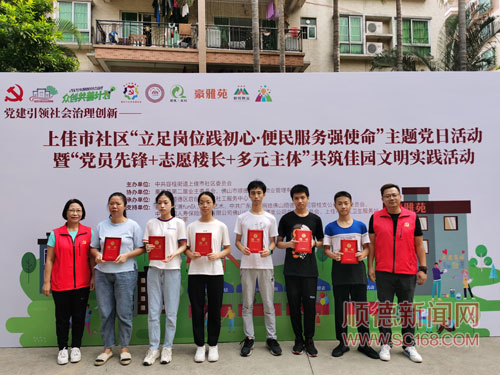 adc5b3c6d42a4f1c959e08c426756bc0.jpg