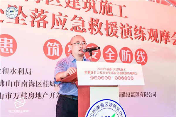b3afedfa054d481594b14671fd52660b.jpg