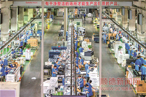 bcd21690cec448ad986f74bcec6e8a65.jpg