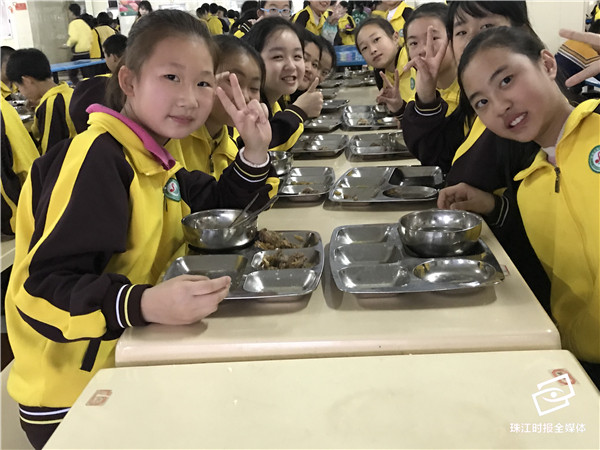 c4bb57c061be44b8ba36fb448e0acd94.jpg