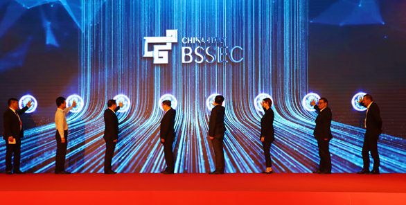 c522c98edac943a38eaa8232fc6542b5.png