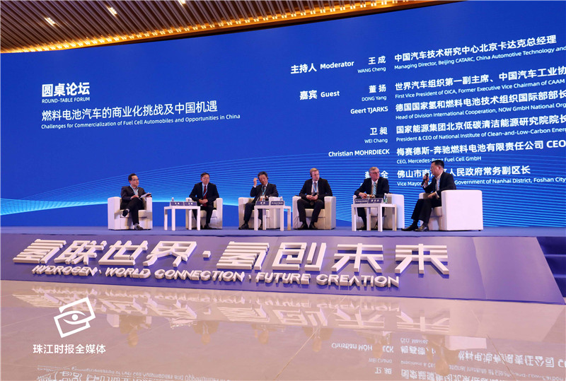 c669166abac04560a5ae5ade967e6741.jpg