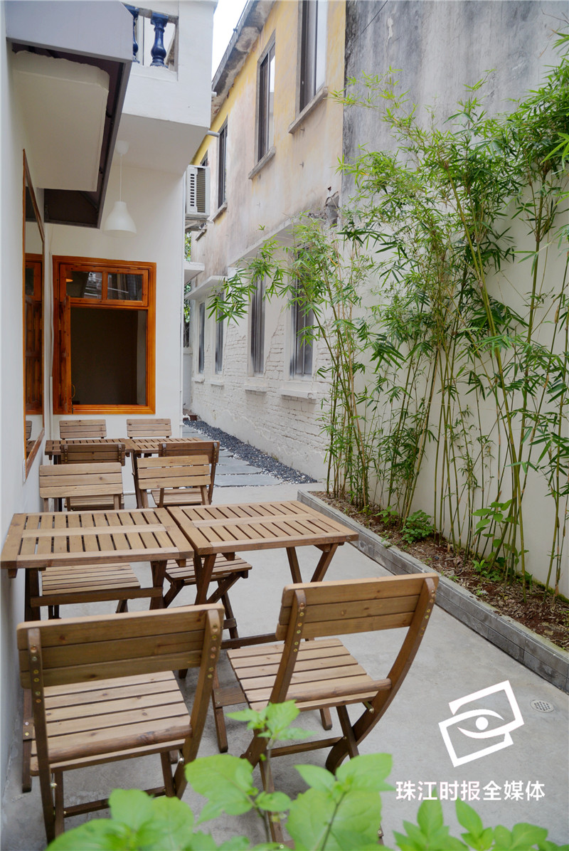 cdd599b2a6414c6c9256f4435becfe65.jpg