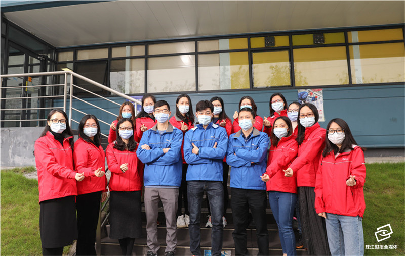 d2ab69ece0404e2d9afc45ec42d4b123.jpg