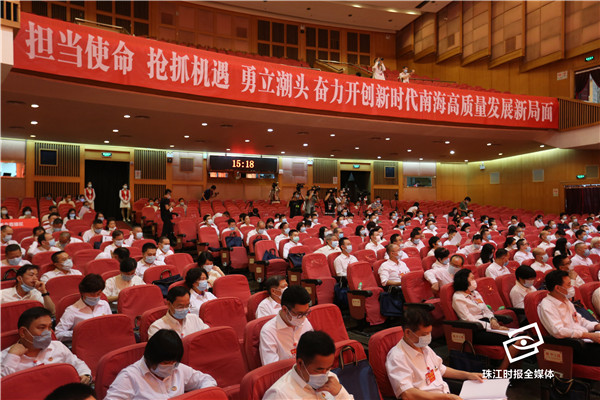 dbff438a9be54532b67d06aad0263efc.jpg