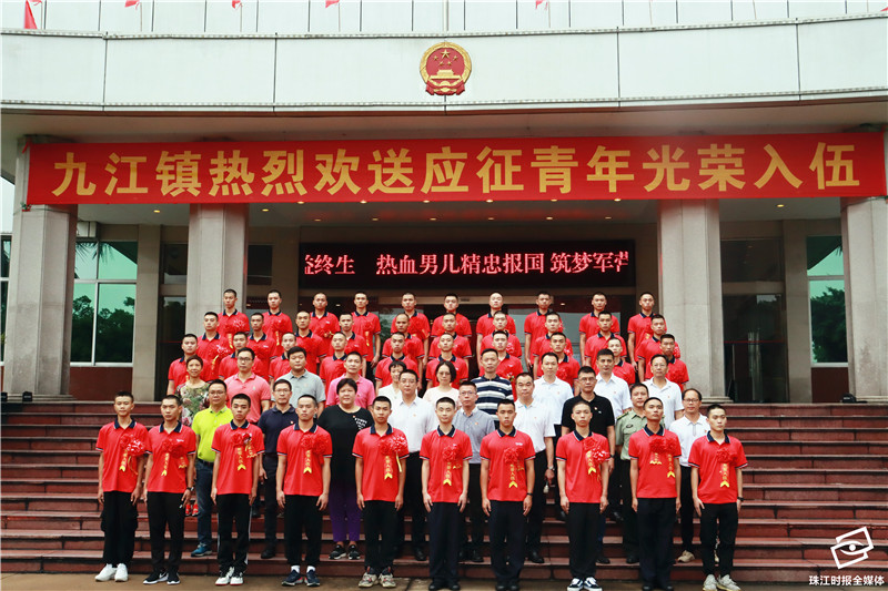 dd6dfe9ee46344d2b931a490f49bef4e.JPG
