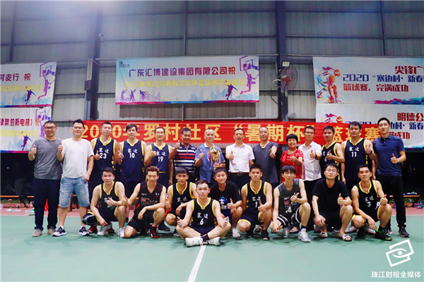 de5215a2b5de40db9ba54bed62c63bc9.jpg