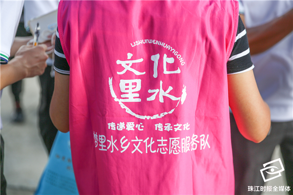 f7cbfc55b74d43c58d9f51176d33c0aa.jpg