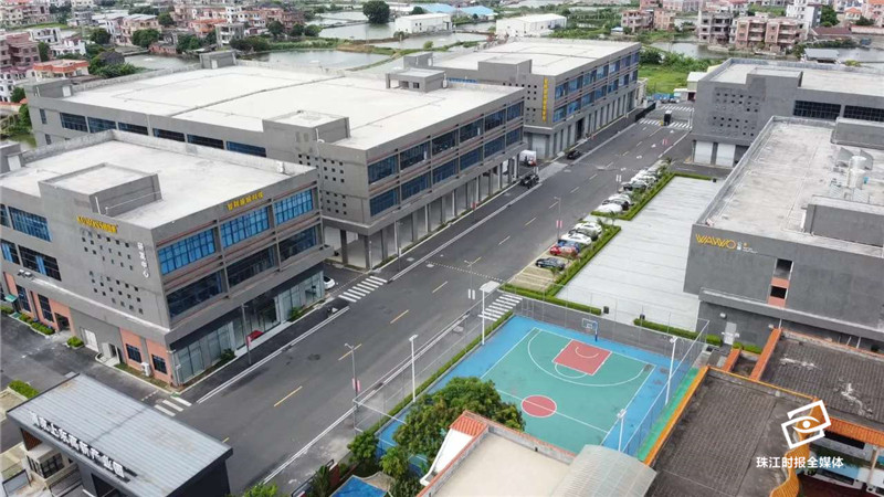 fe1669aad78747ee986a0677357124bb.jpg