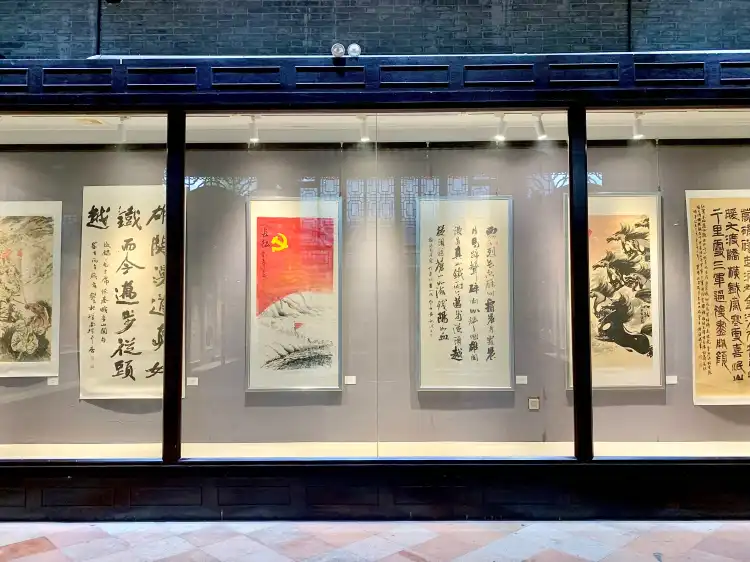 43件原创书画亮相梁园，笔墨丹青重温长征岁月
