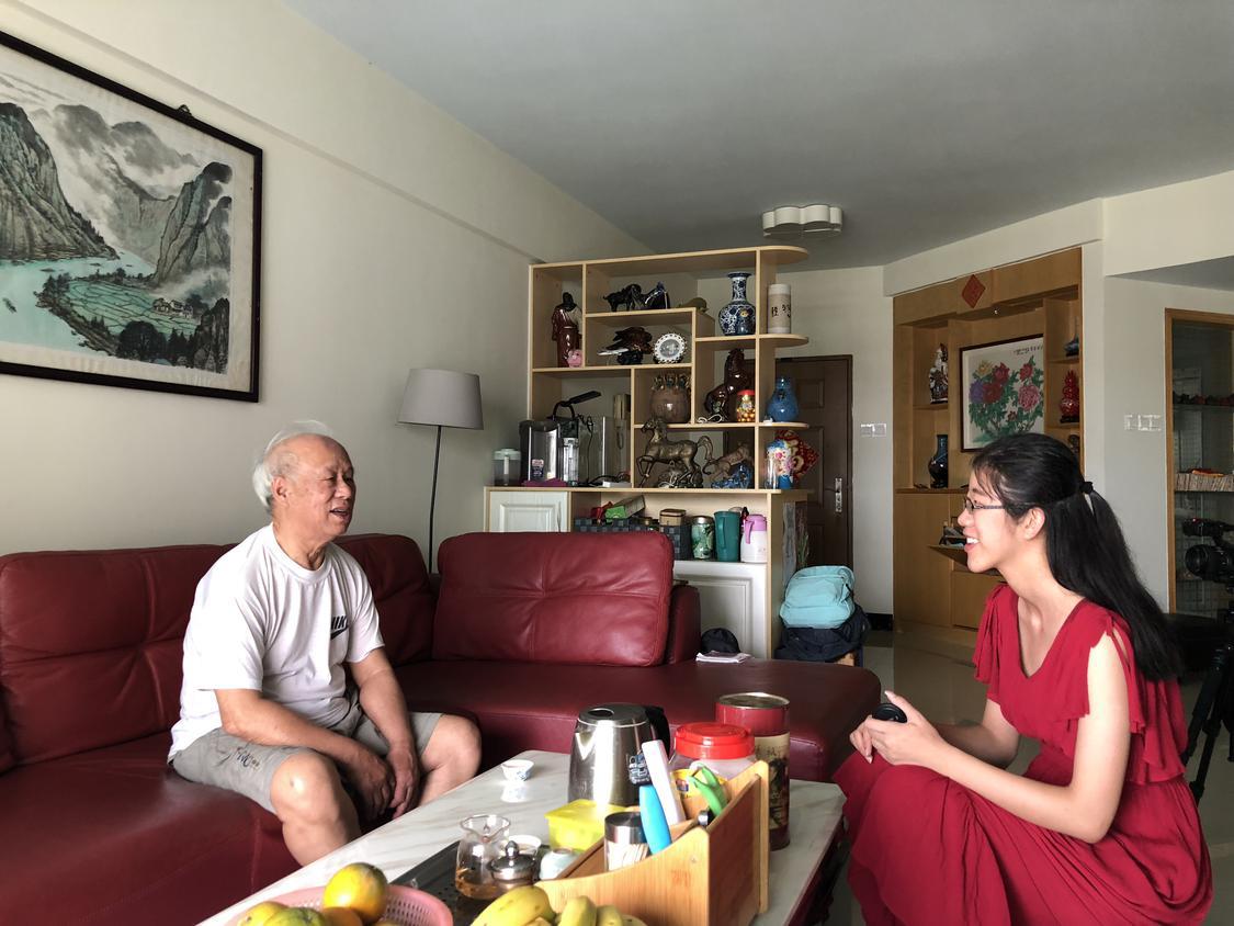 图6.55 石清汉接受采访 王一淋2018年6月拍摄.jpg