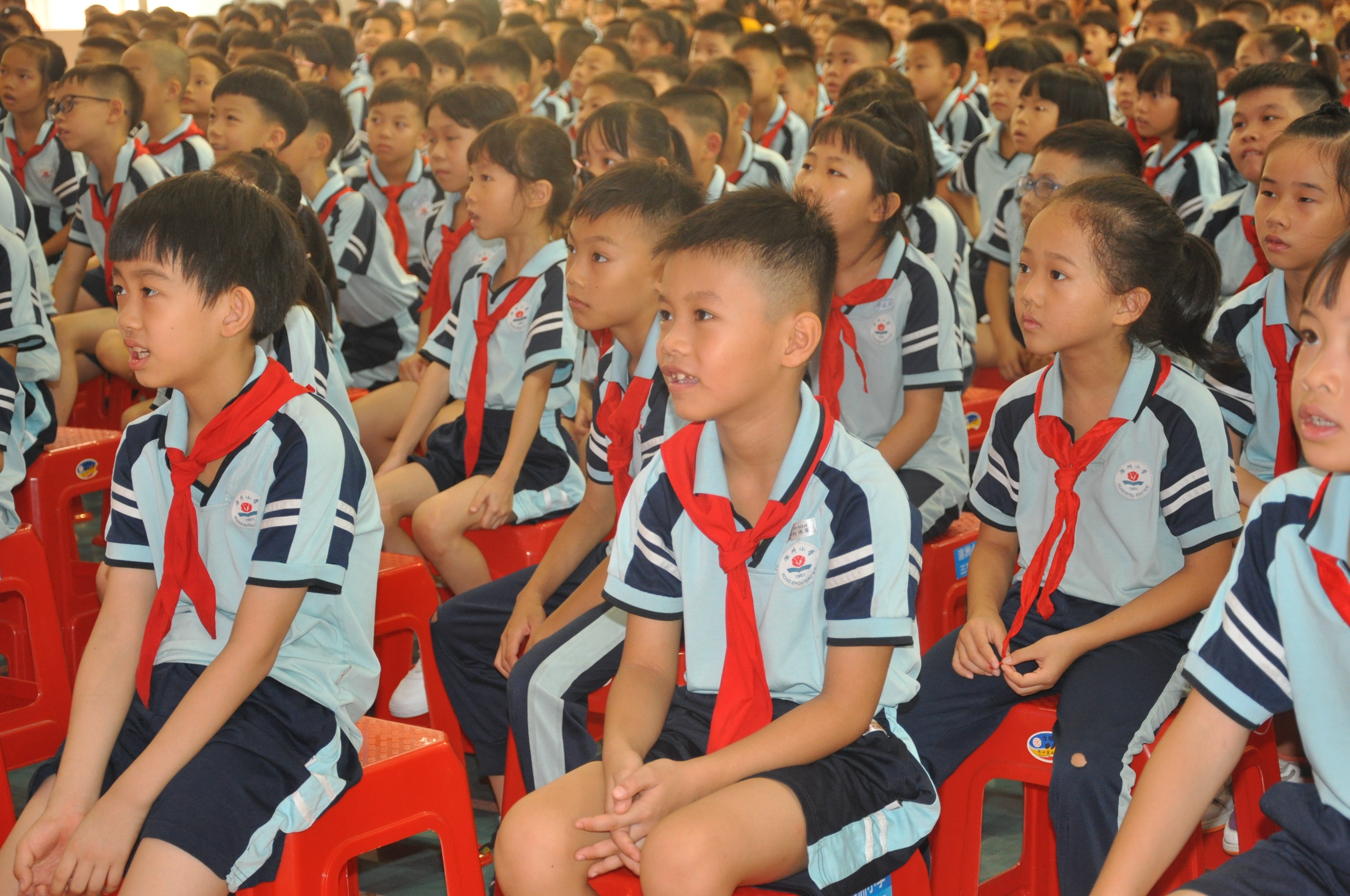 禅城区南庄镇溶洲小学将党史学习教育融入开学典礼