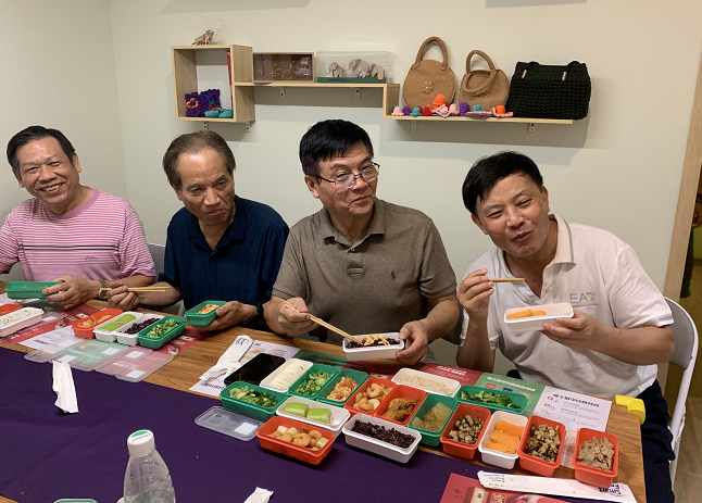 正在上传...