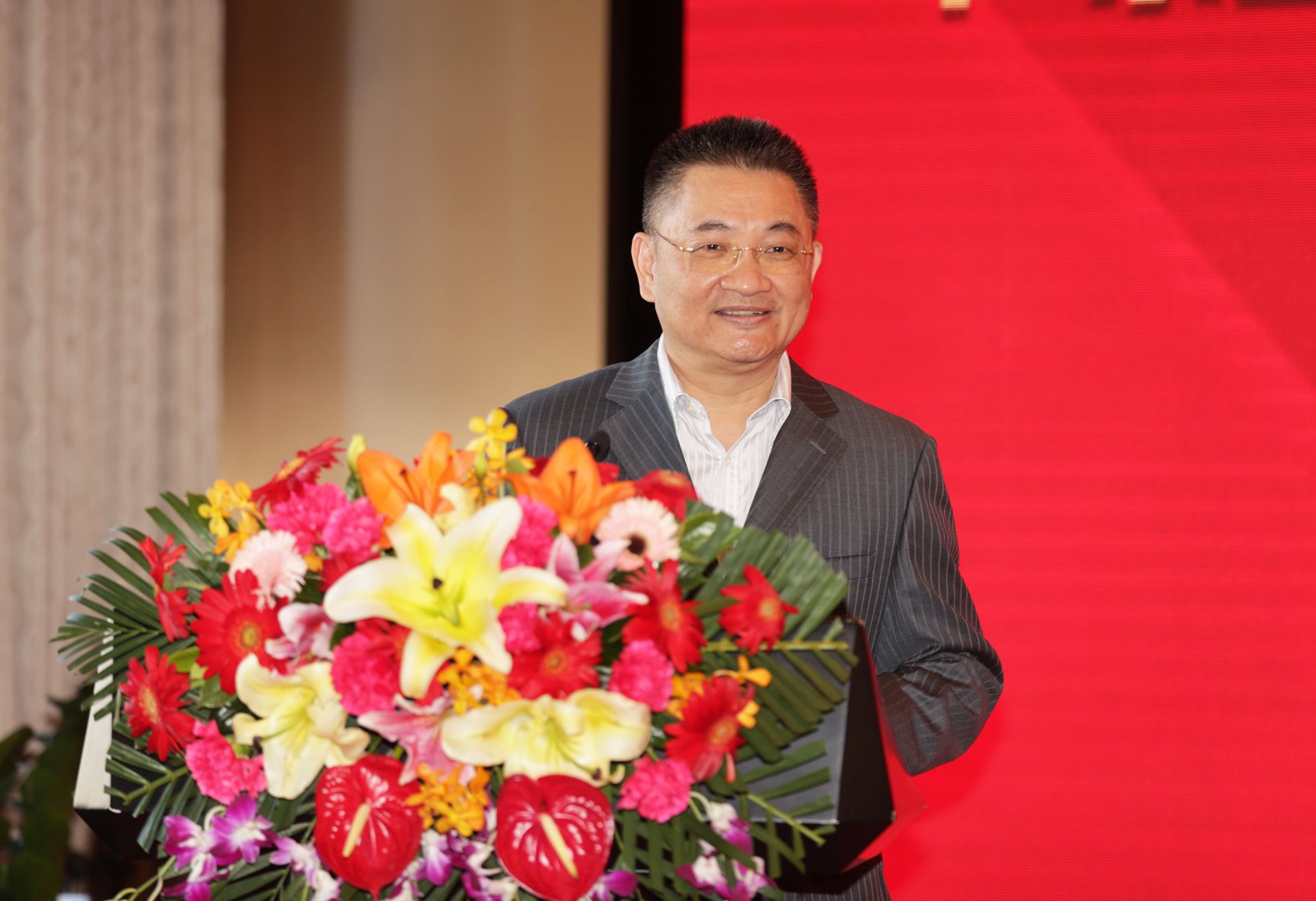 正在上传...