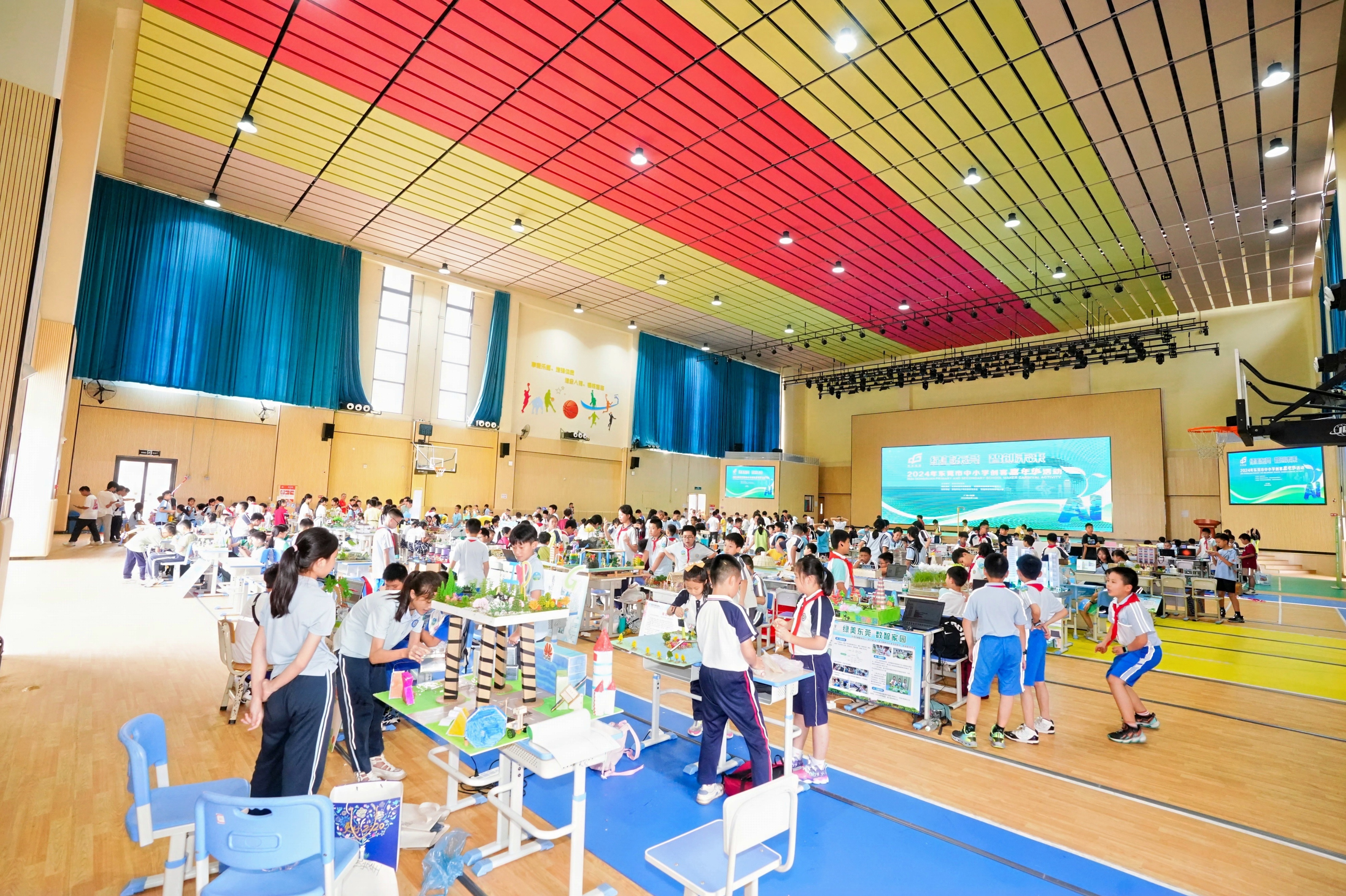 莞图铜揭四市联动，2024年东莞市中小学创客嘉年华活动举行