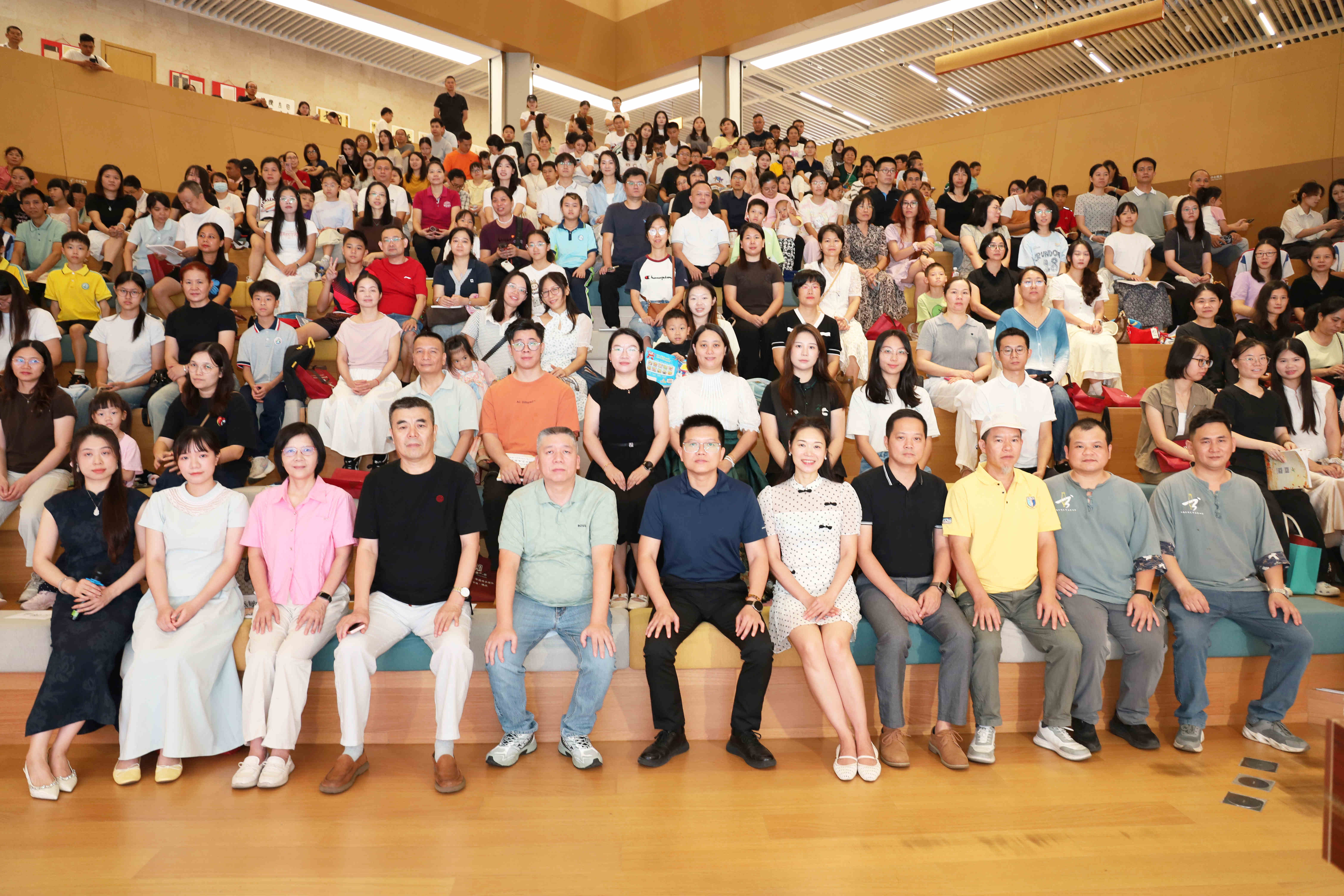 妙笔写南海！第八届硬笔书法大赛颁奖典礼暨优秀作品展举行