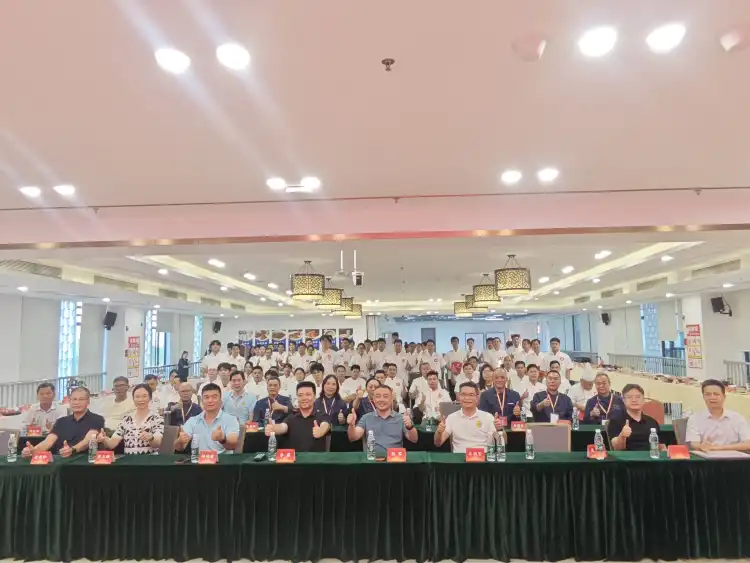 匠心竞技展厨艺 粤菜传承焕新彩丨2026年顺德区“粤菜师傅”职业技能竞赛圆满举办