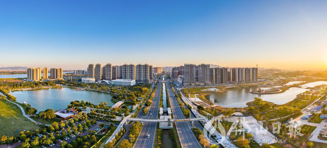 当前,高明正全力拼经济,奋战开门红。图为(4213776)-20230215081437.jpg