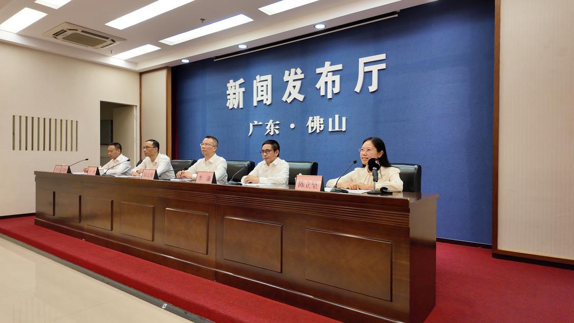 陈立坚.jpg