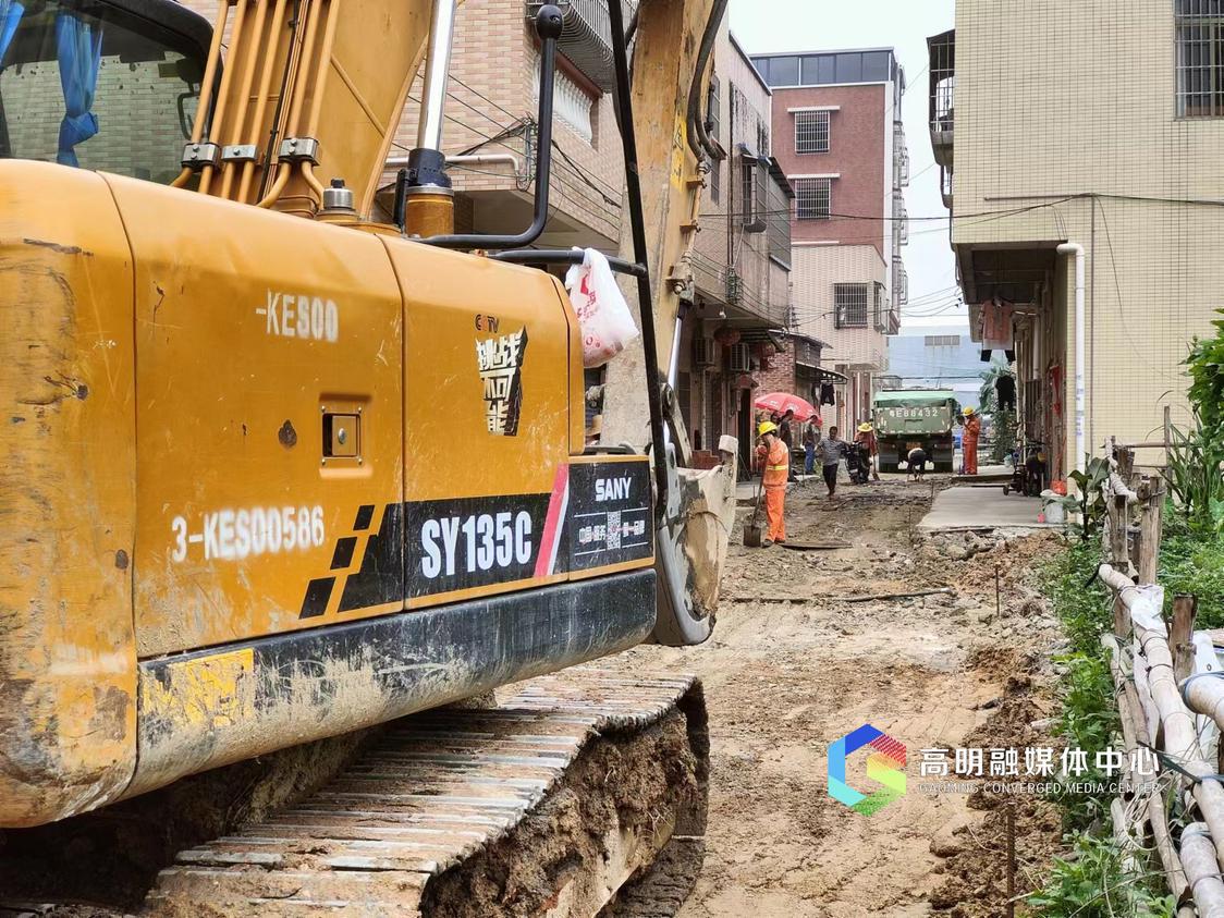 孔堂村村道硬底化工程 杨广志摄 (4).jpg