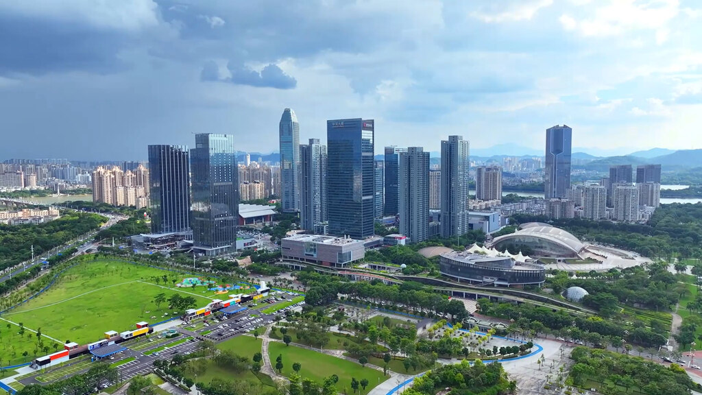 我市聚力擦亮惠民之州品牌,办好一批民生实事,让更多群众真正得到实惠、感到幸福。惠州日报记者哈鹏 摄 我市聚力擦亮惠民之州品牌,办好一批民生实事,让更多群众真正得到实惠、感到幸福。惠州日报记者哈鹏 摄