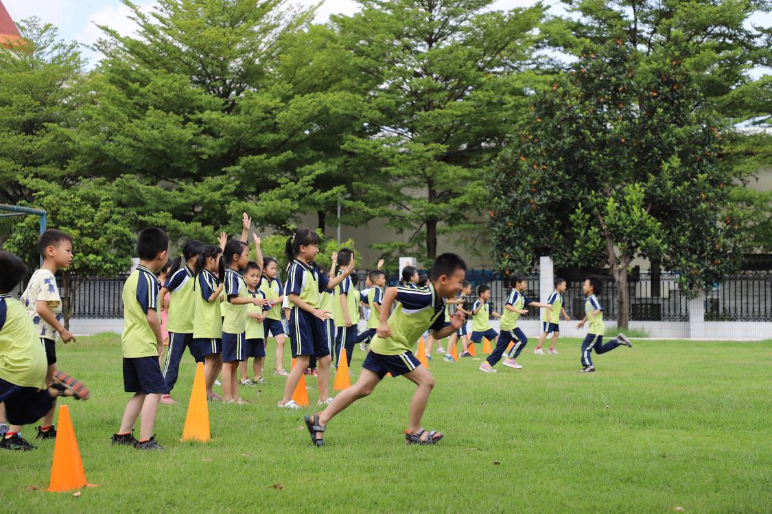 学生2.jpg
