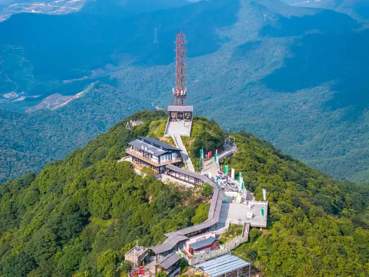 图集|秋日打卡高明皂幕山,山顶咖啡叹世界