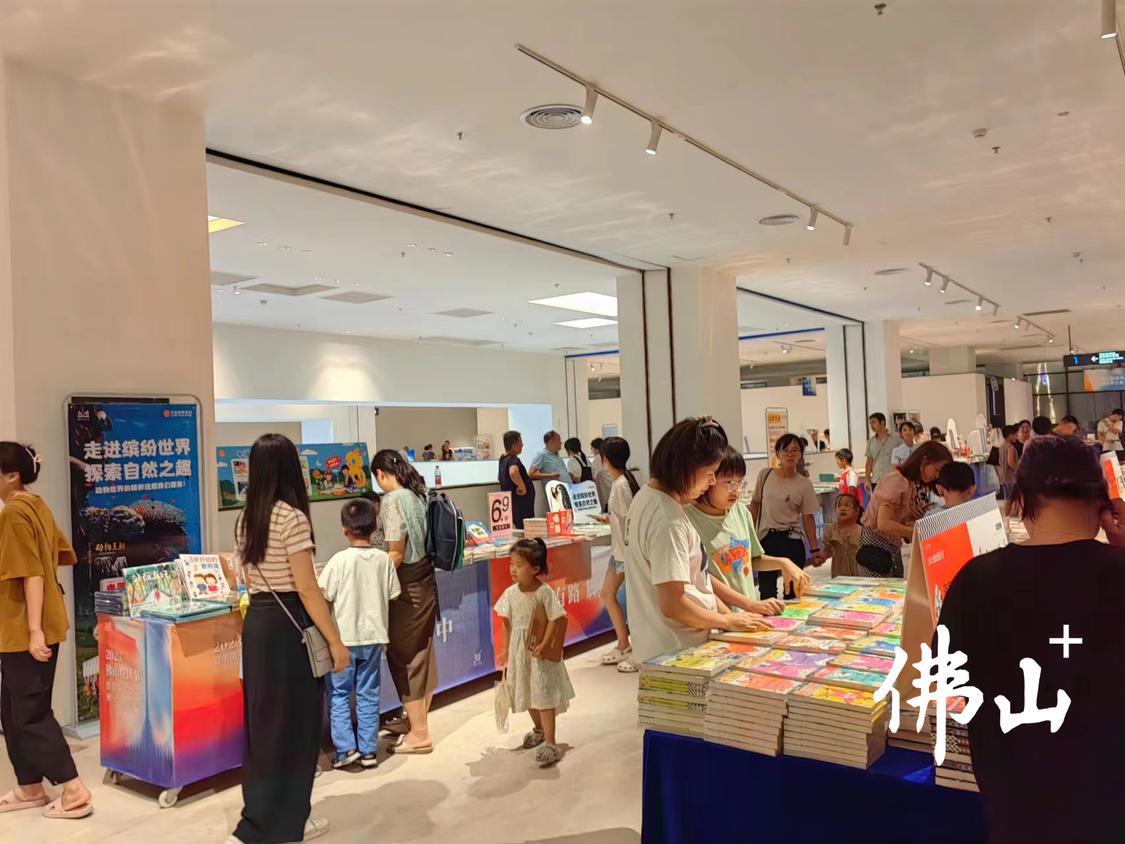 南国书香节云东海分会场现场。受访者供图.jpg
